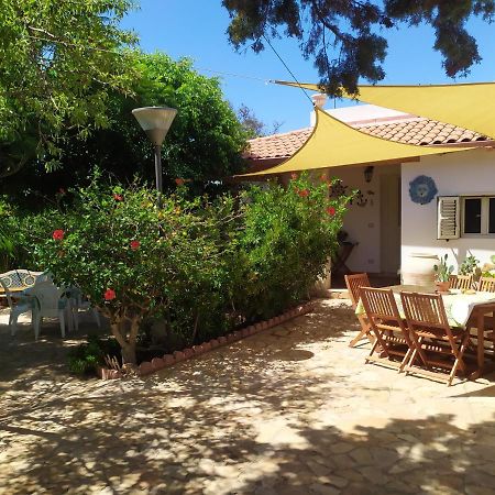 I Ciusiddi Bed & Breakfast Portopalo Di Capo Passero Dış mekan fotoğraf