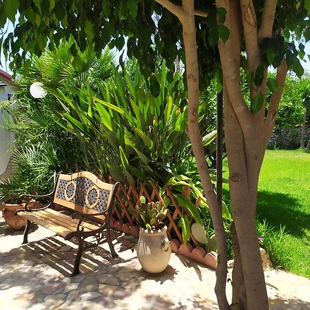 I Ciusiddi Bed & Breakfast Portopalo Di Capo Passero Oda fotoğraf