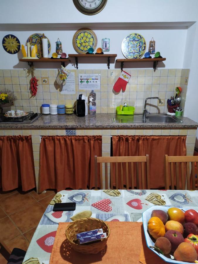 I Ciusiddi Bed & Breakfast Portopalo Di Capo Passero Dış mekan fotoğraf