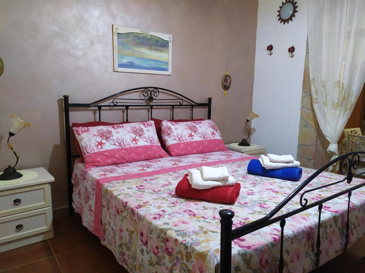 I Ciusiddi Bed & Breakfast Portopalo Di Capo Passero Dış mekan fotoğraf