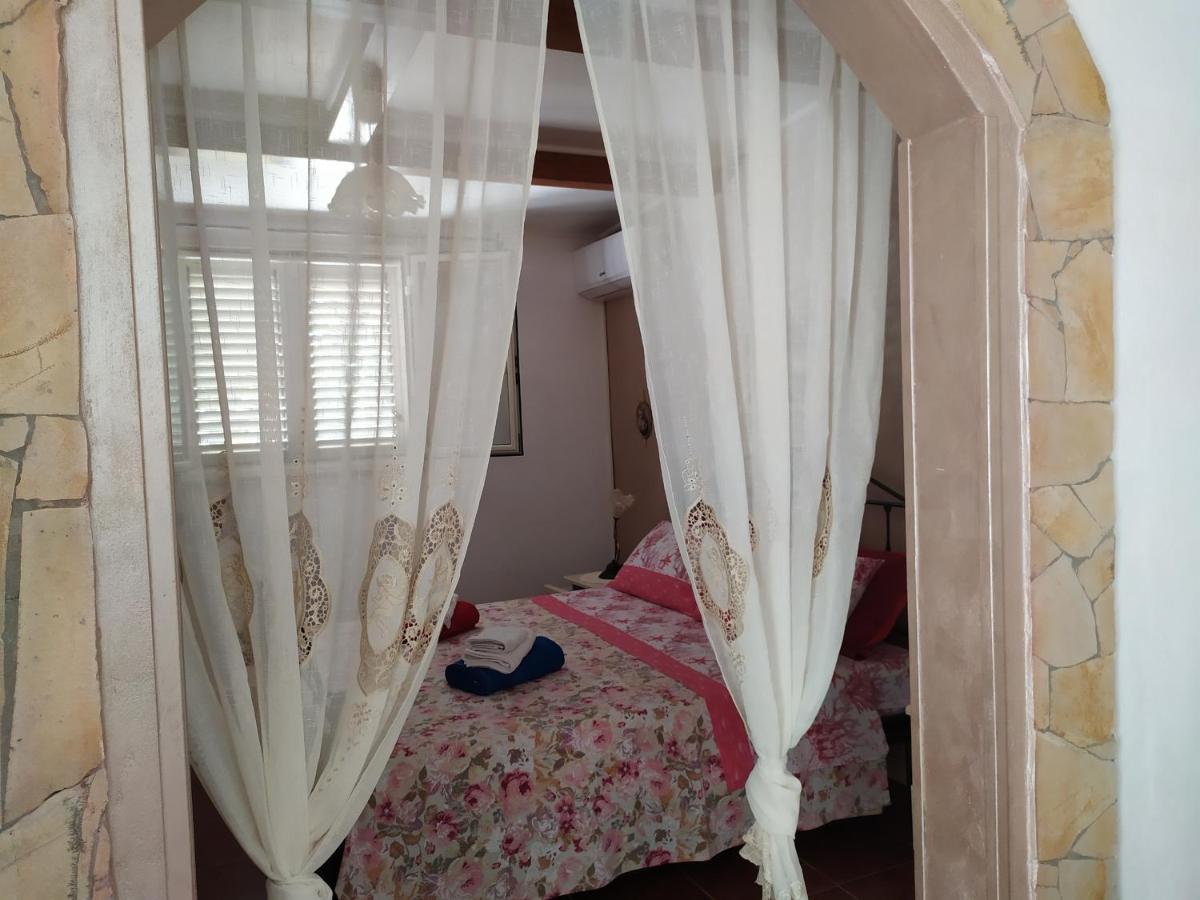 I Ciusiddi Bed & Breakfast Portopalo Di Capo Passero Dış mekan fotoğraf