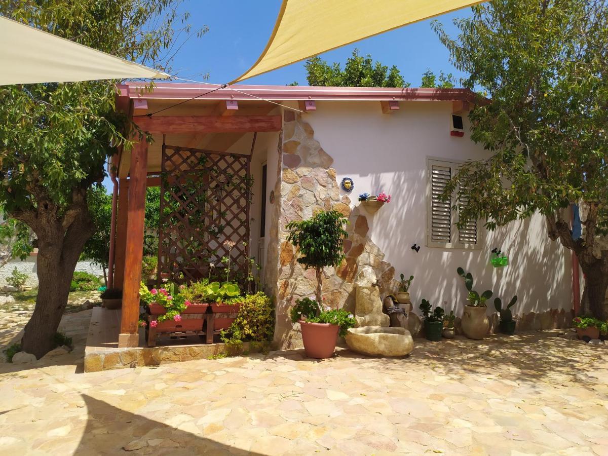 I Ciusiddi Bed & Breakfast Portopalo Di Capo Passero Dış mekan fotoğraf