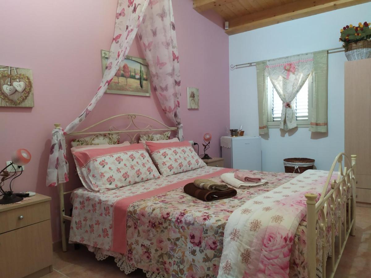 I Ciusiddi Bed & Breakfast Portopalo Di Capo Passero Dış mekan fotoğraf