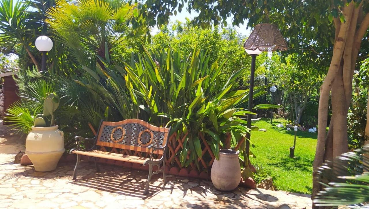 I Ciusiddi Bed & Breakfast Portopalo Di Capo Passero Dış mekan fotoğraf